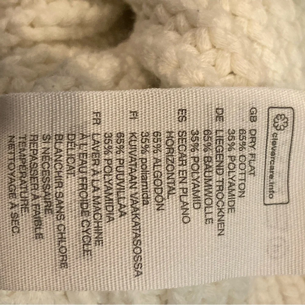 Paris Atelier & Other Stories size small thick & cozy cream sweater EUC